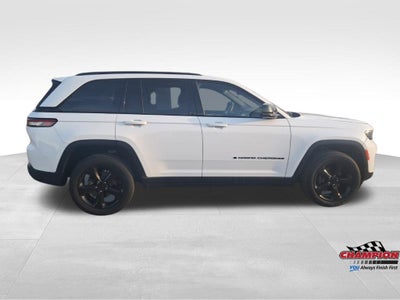 2022 Jeep Grand Cherokee Altitude 4x4
