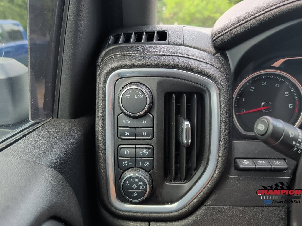 2022 Chevrolet Silverado 2500HD 4WD Crew Cab Standard Bed LTZ