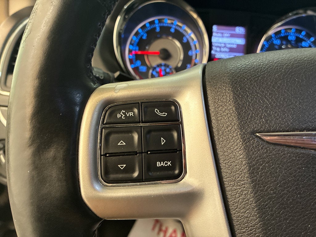2014 Chrysler Town & Country Touring