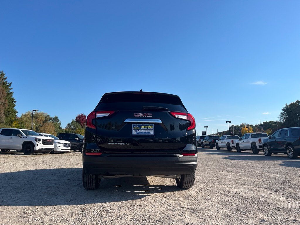 2024 GMC Terrain SLE