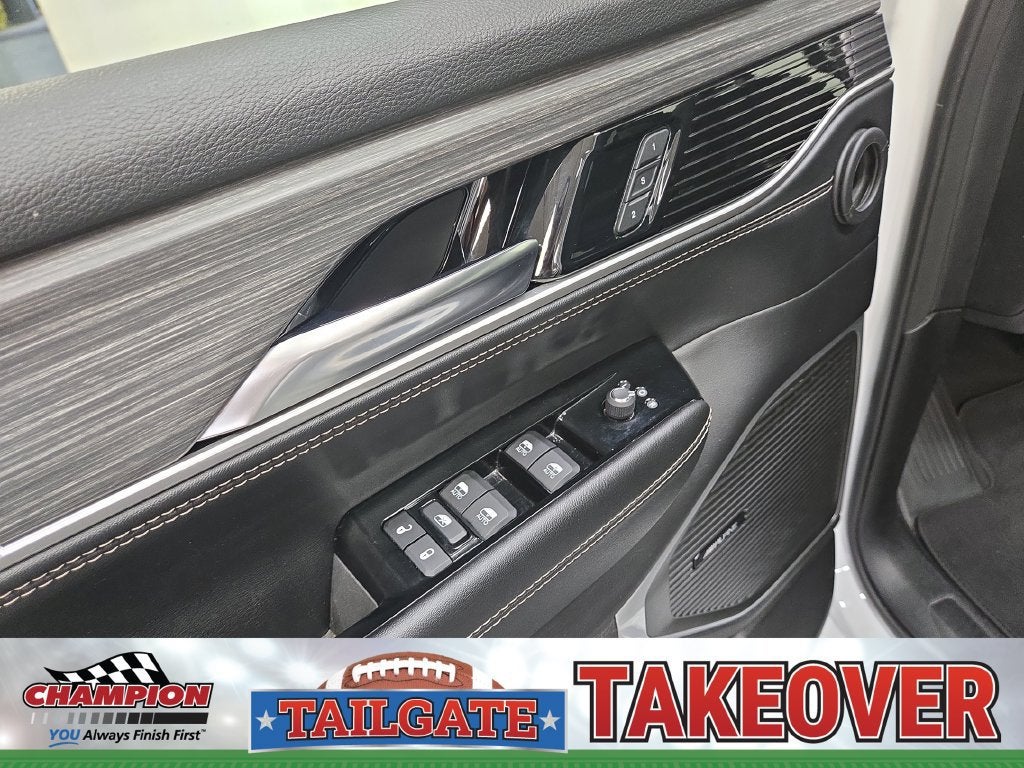 2024 Jeep Wagoneer L Series II 4x4