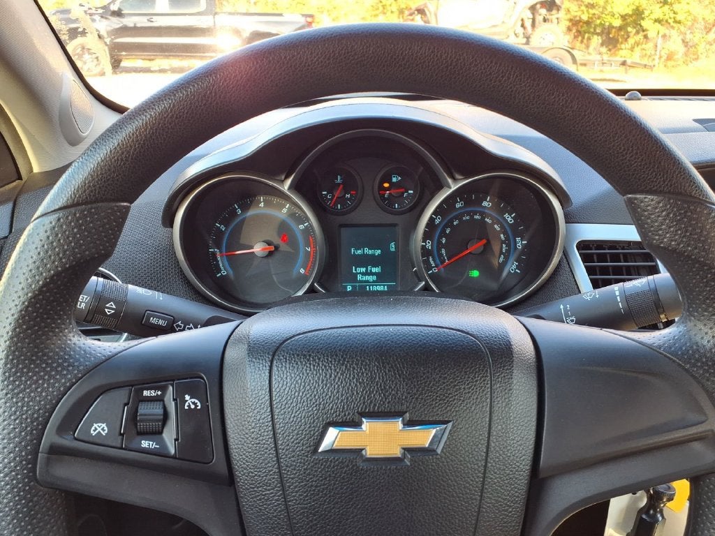 2011 Chevrolet Cruze LT w/1FL